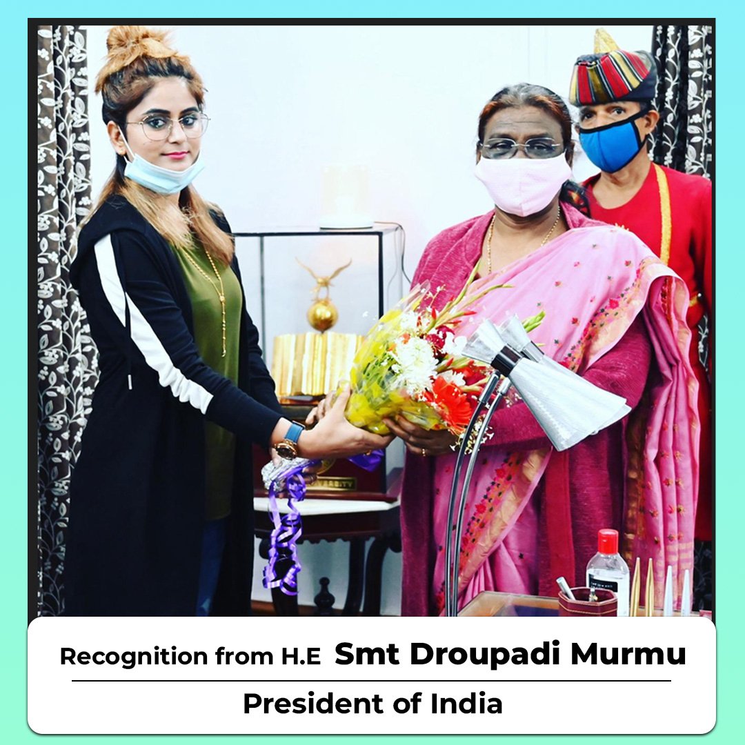 Yogmitra Website banner porfolio_Smt Droupadi Murmu